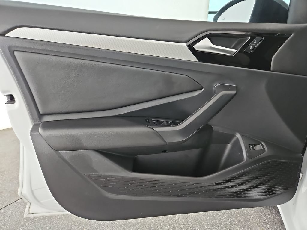 Used 2019 Volkswagen Jetta R-Line w/ R-Line Cold Weather Package FWD image 28