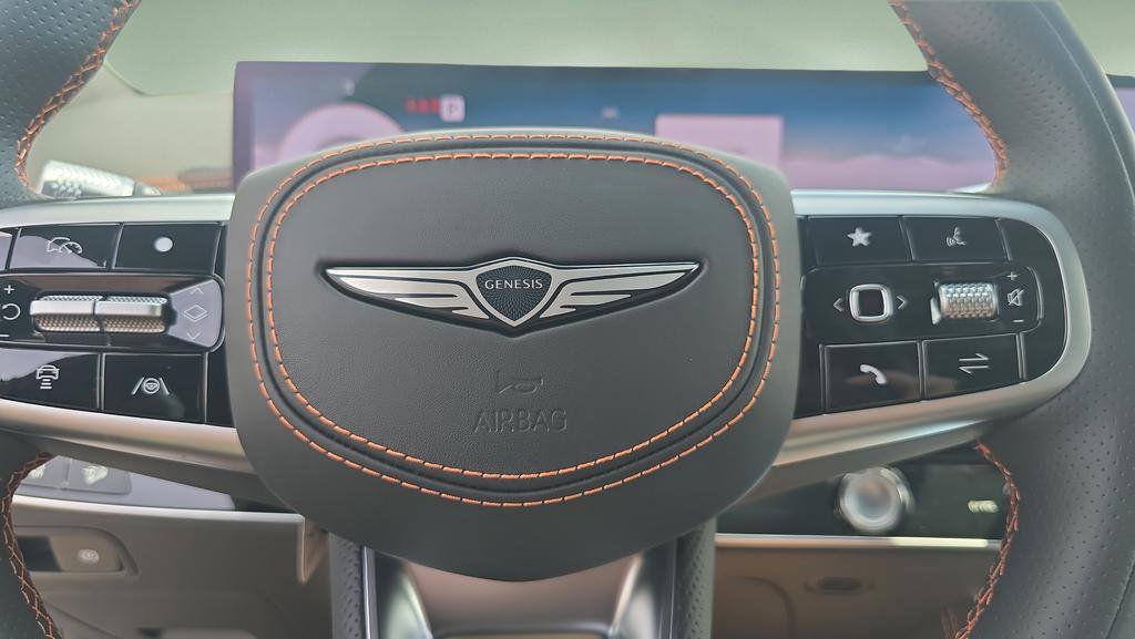 New 2026 Genesis GV70 2.5T Sport Prestige AWD/4WD image 17