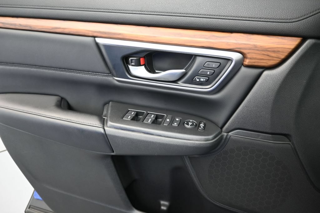 Used 2021 Honda CR-V Touring image 16
