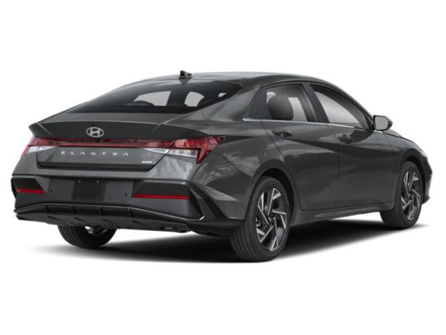 Used 2025 Hyundai Elantra Limited FWD image 5