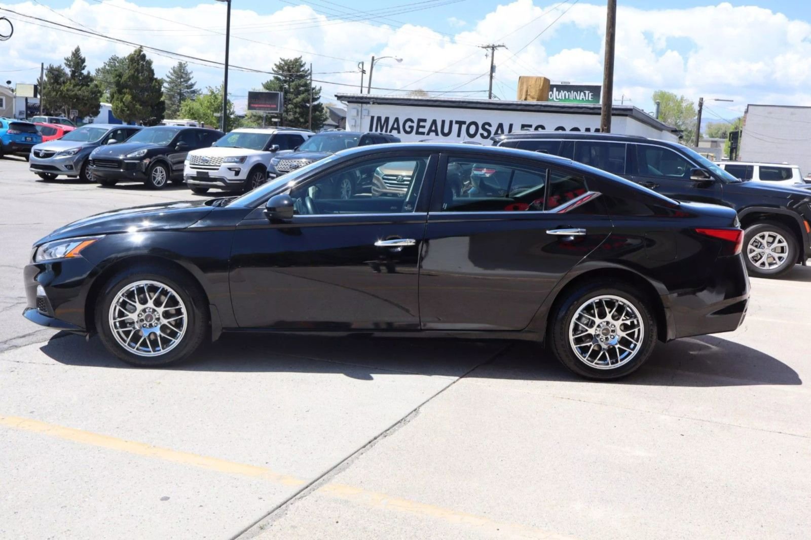 Used 2022 Nissan Altima 2.5 SV image 5