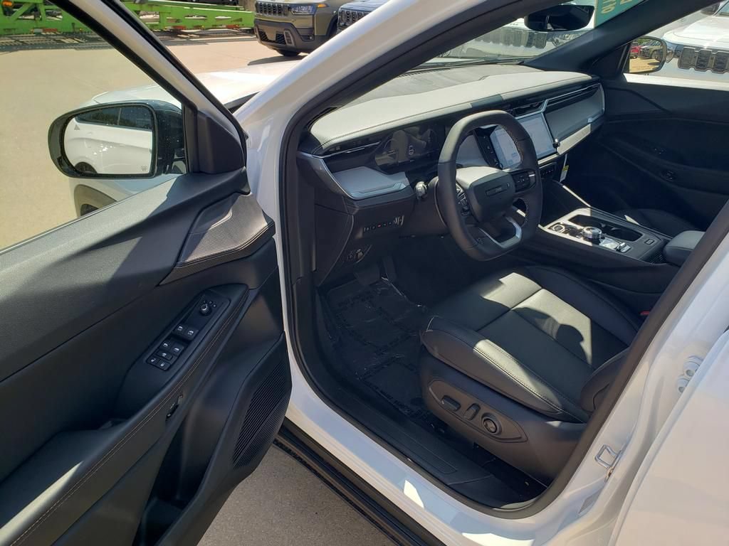New 2026 Jeep Cherokee Limited AWD/4WD image 6
