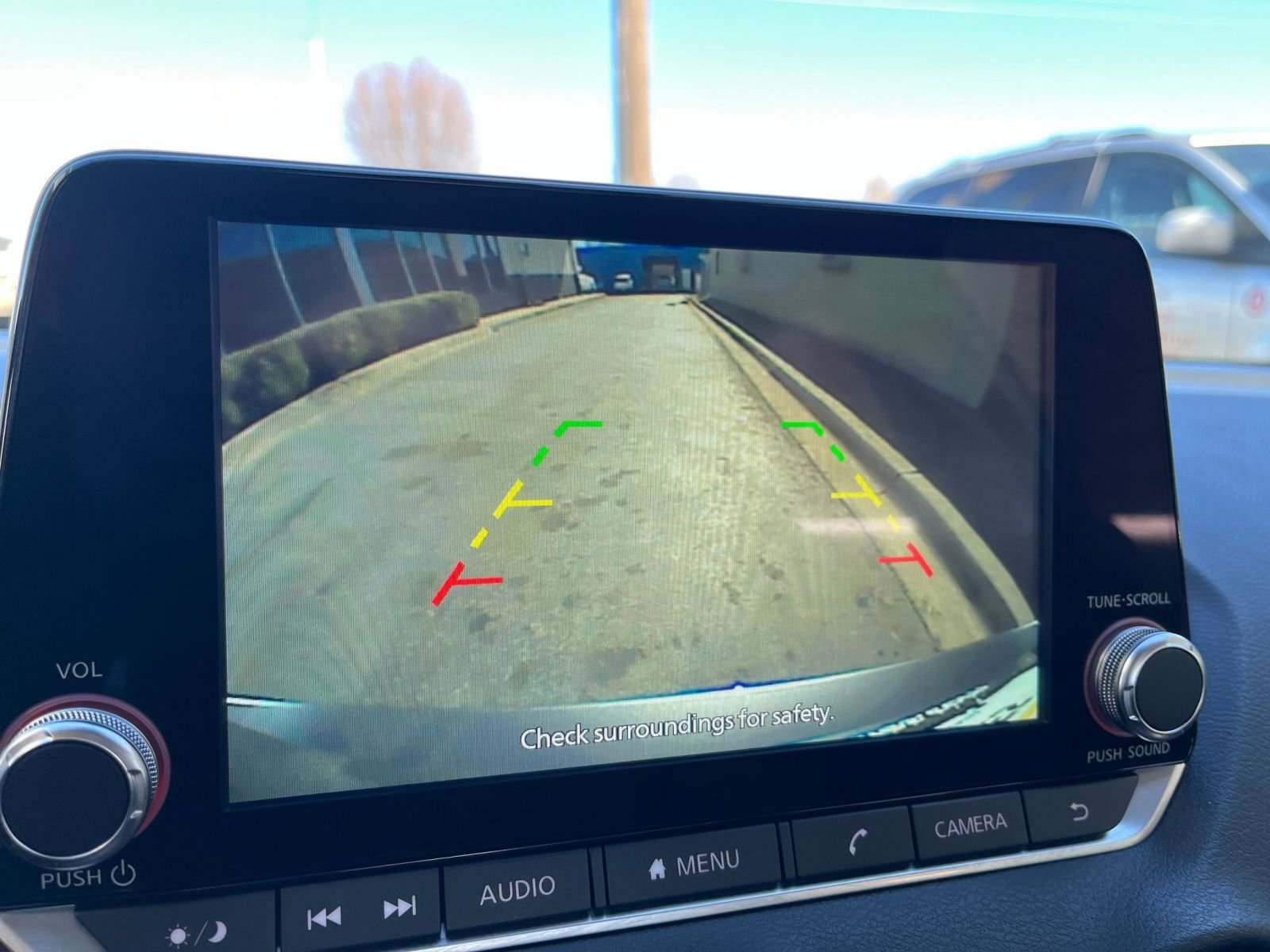 Used 2025 Nissan Sentra SV image 22