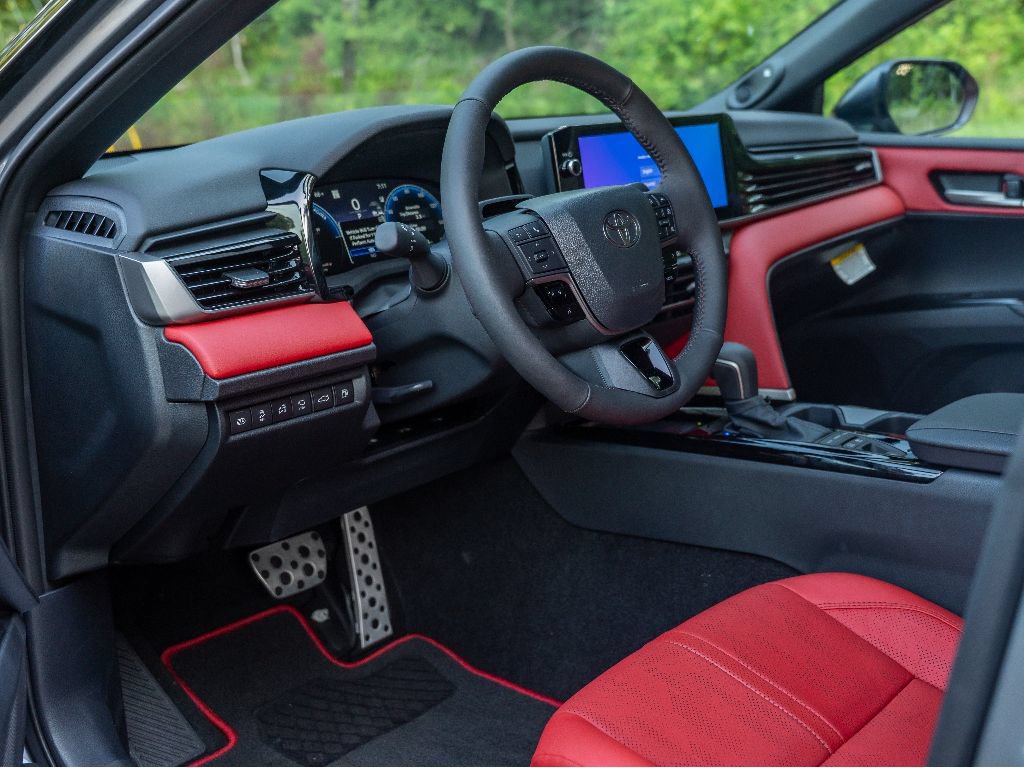 New 2026 Toyota Camry XSE FWD image 10