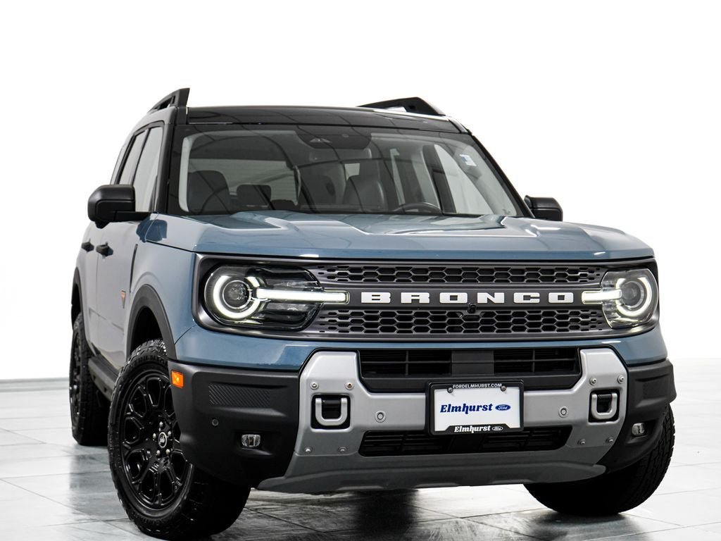 Used 2025 Ford Bronco Sport Badlands AWD/4WD image 3