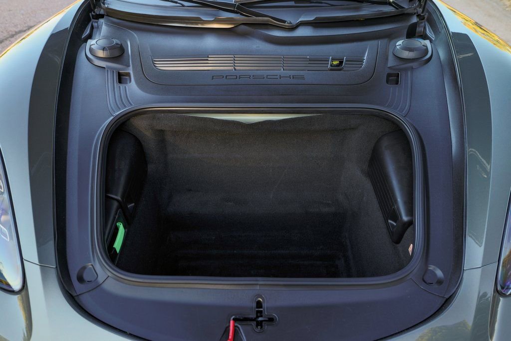 Used 2021 Porsche 718 Boxster Base w/ Premium Package image 8