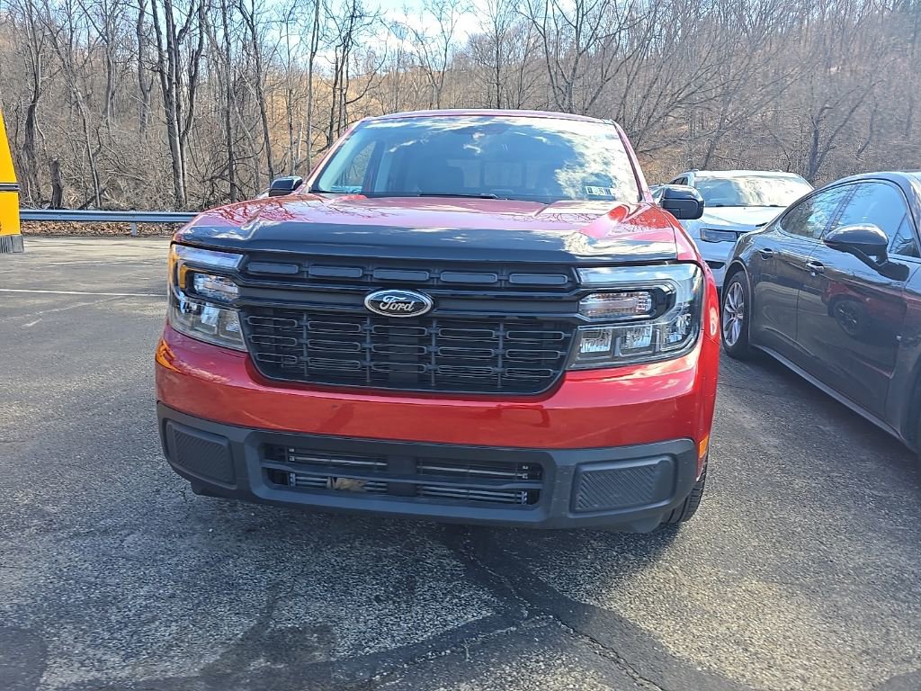 Used 2023 Ford Maverick Lariat w/ Lariat Luxury Package image 2