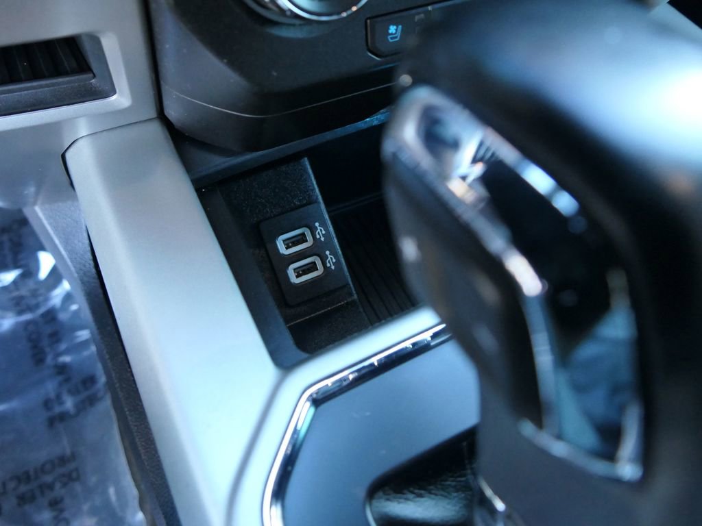 Used 2019 Ford F150 Lariat image 24