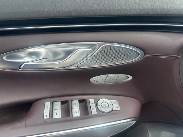 Used 2023 Genesis GV70 2.5T w/ Advanced Package AWD/4WD image 12