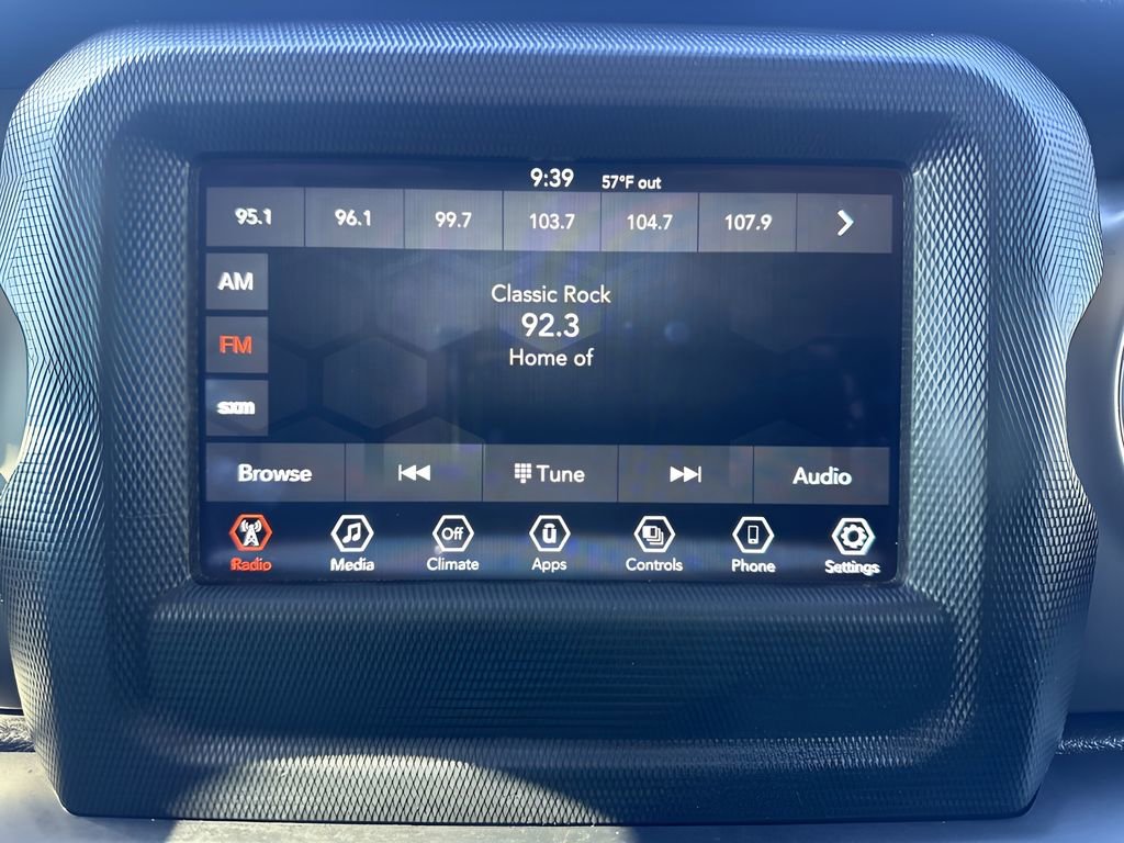 Used 2021 Jeep Wrangler Unlimited Sport image 16