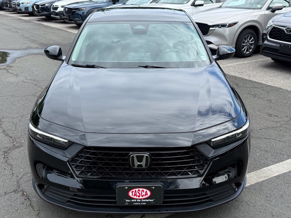 Used 2023 Honda Accord EX image 2
