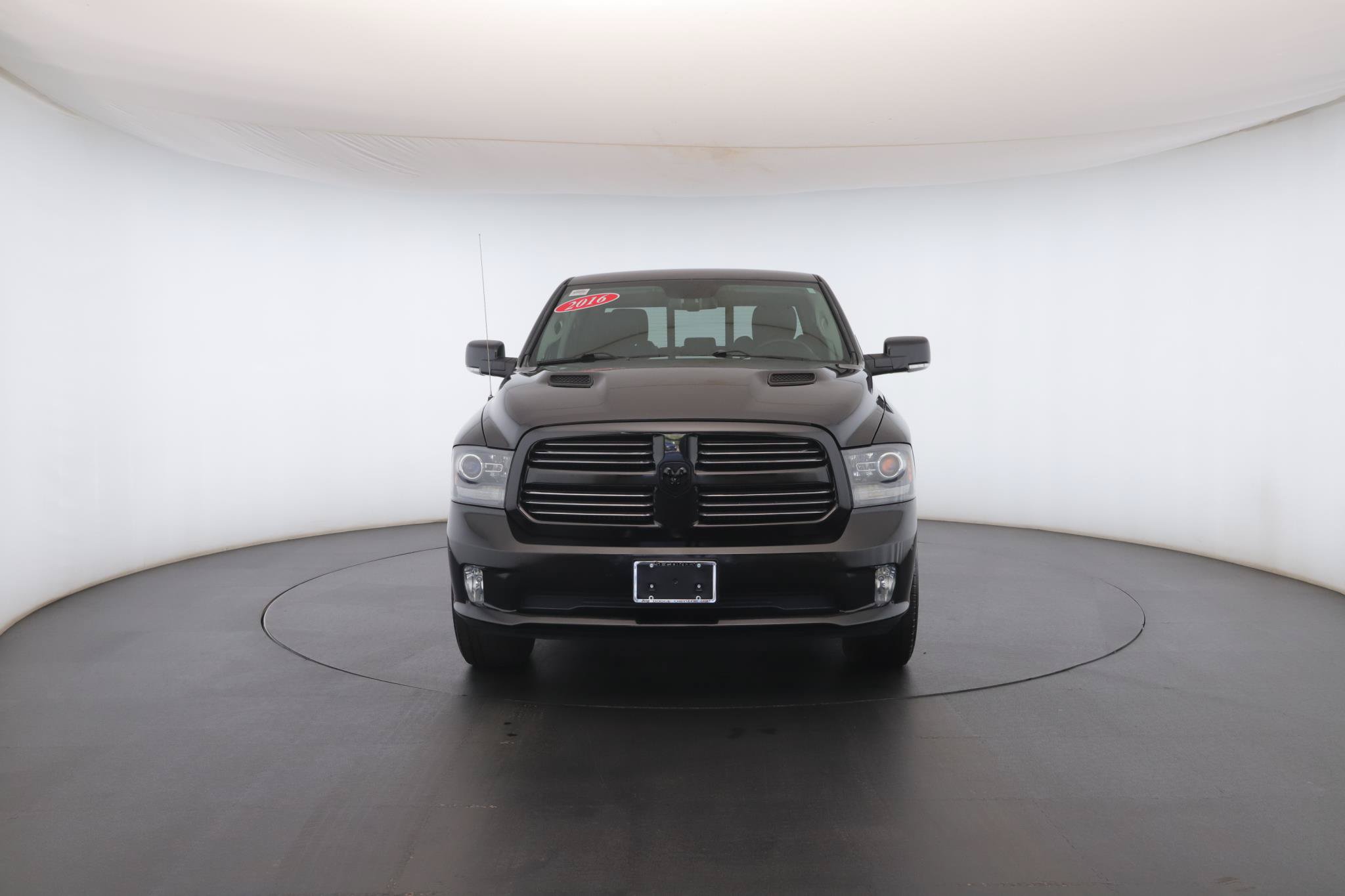 Used 2016 RAM 1500 Sport w/ Black Ram 1500 Sport Group AWD/4WD image 26