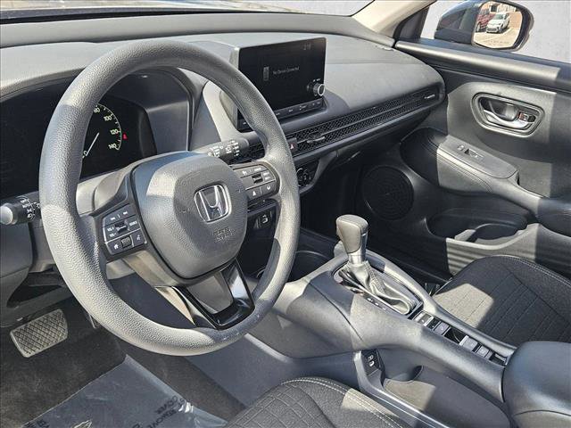 Used 2024 Honda HR-V LX image 9