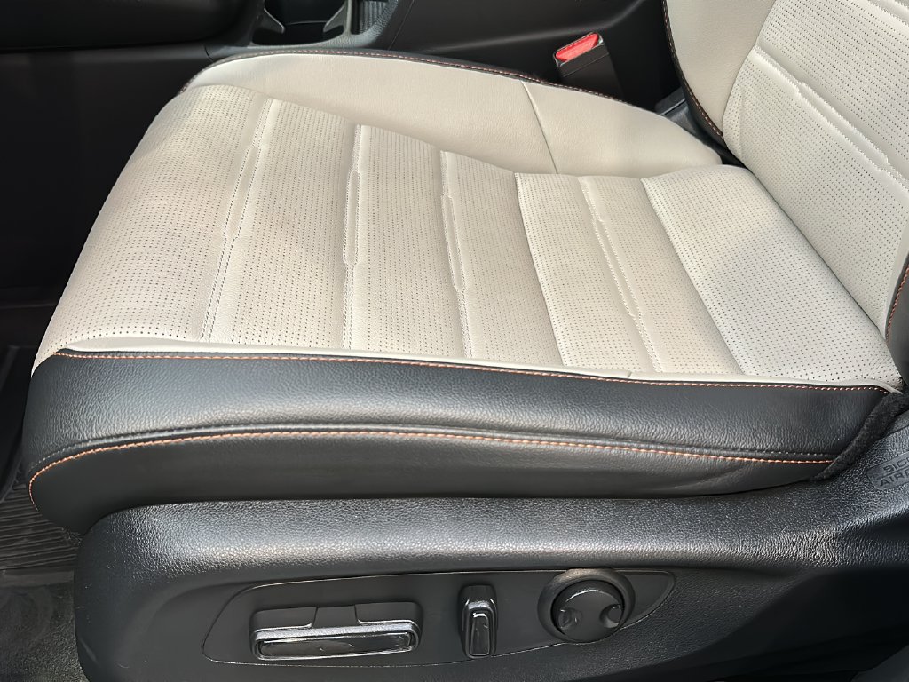 Certified 2024 Honda CR-V Sport Touring image 17