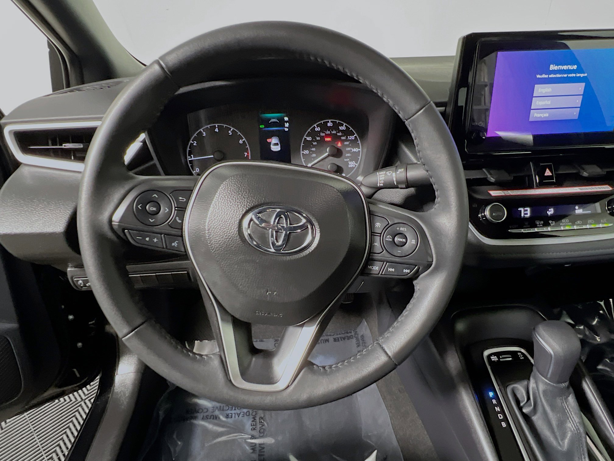 Used 2025 Toyota Corolla SE image 18