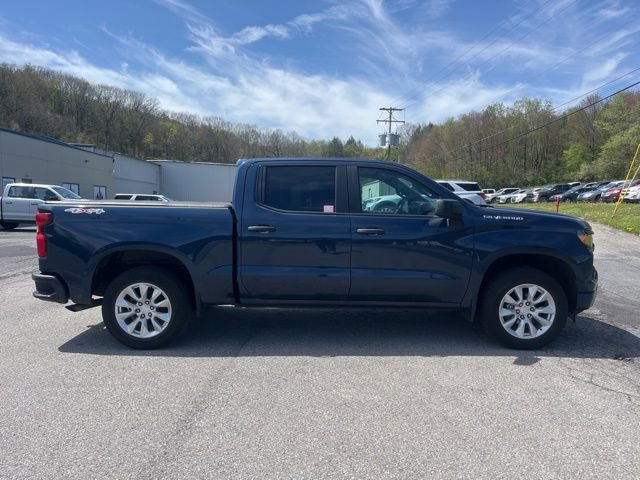 Used 2022 Chevrolet Silverado 1500 Custom AWD/4WD image 4