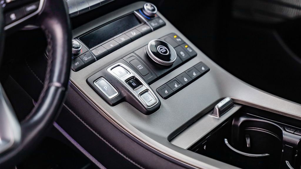 Used 2021 Hyundai Palisade Limited image 22