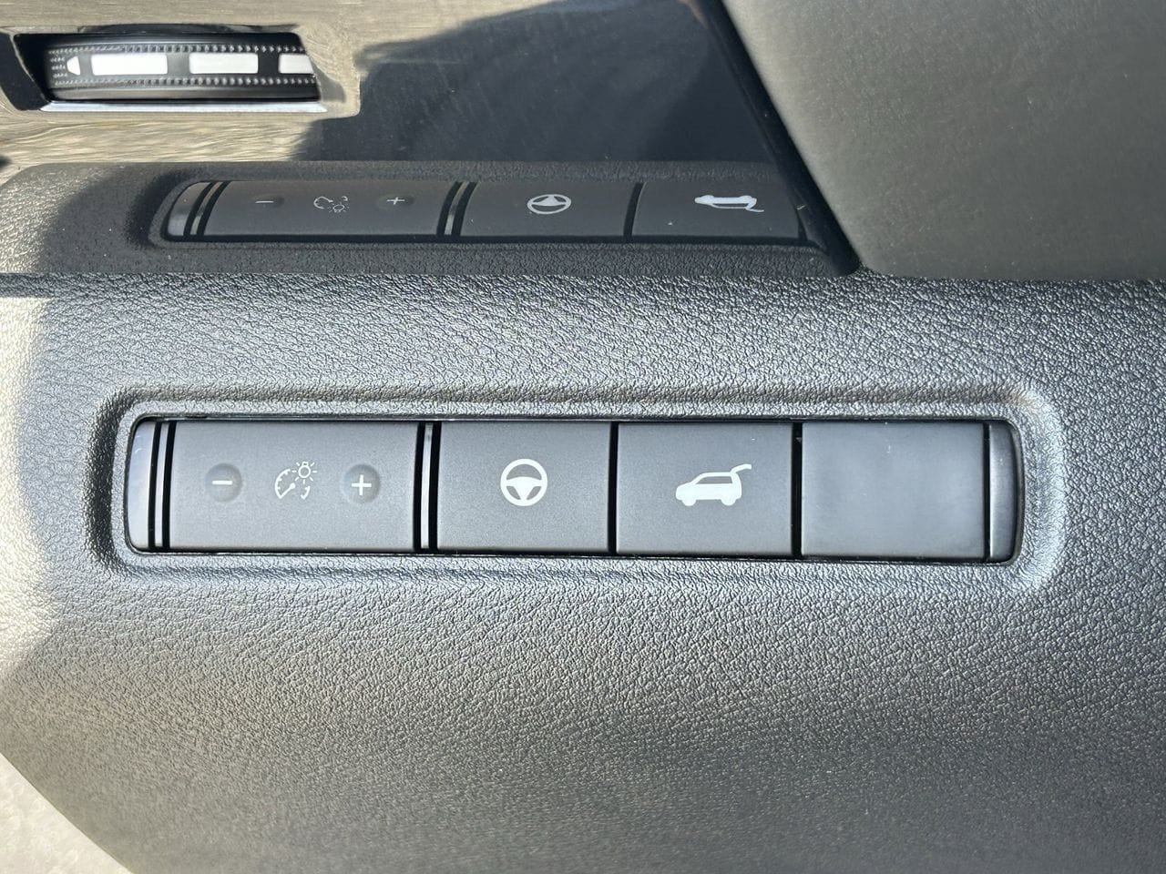 New 2026 Nissan Pathfinder SV FWD image 41