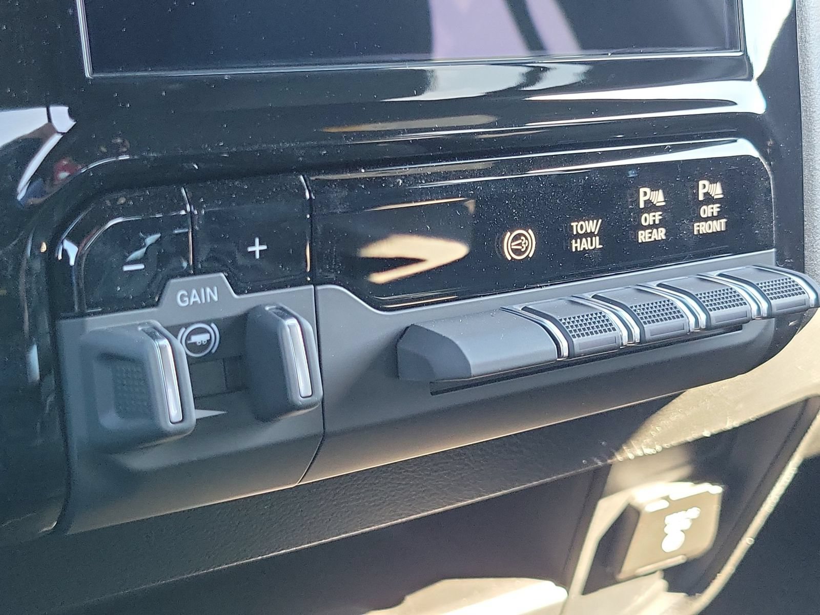 New 2027 RAM 3500 Tradesman AWD/4WD image 18