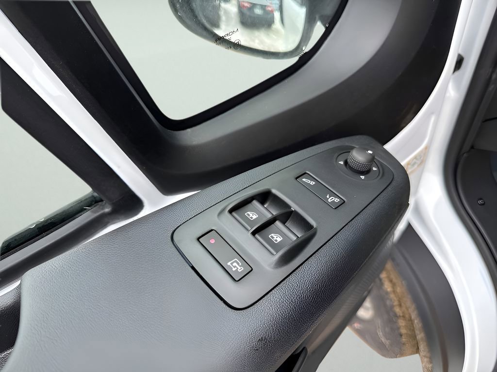 New 2026 RAM ProMaster 2500 w/ Convenience Group image 15