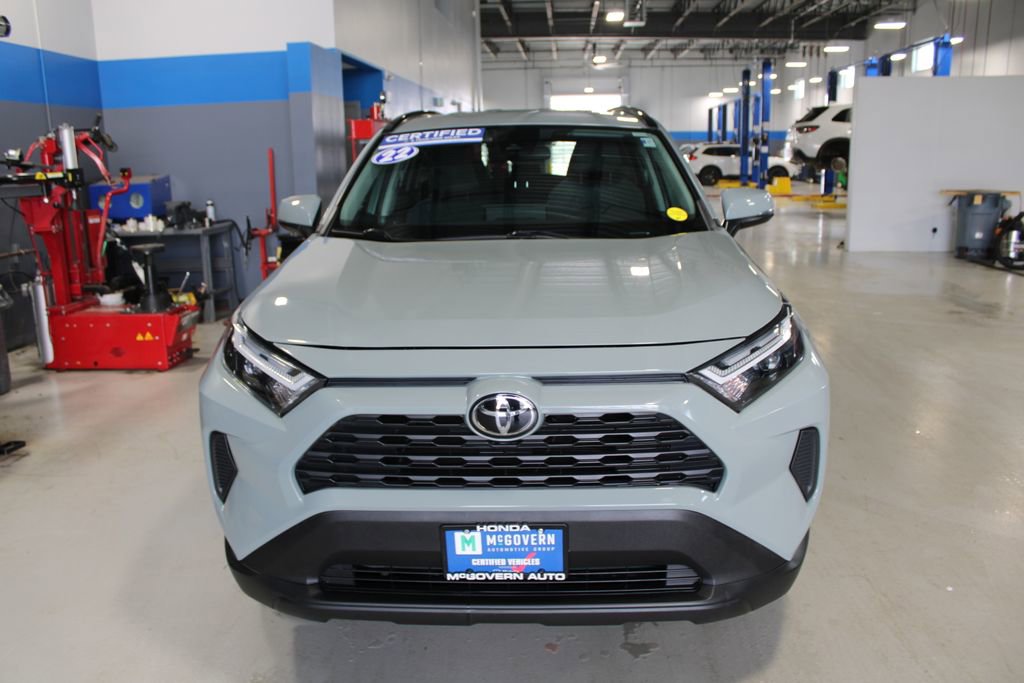 Used 2022 Toyota RAV4 XLE AWD/4WD image 3