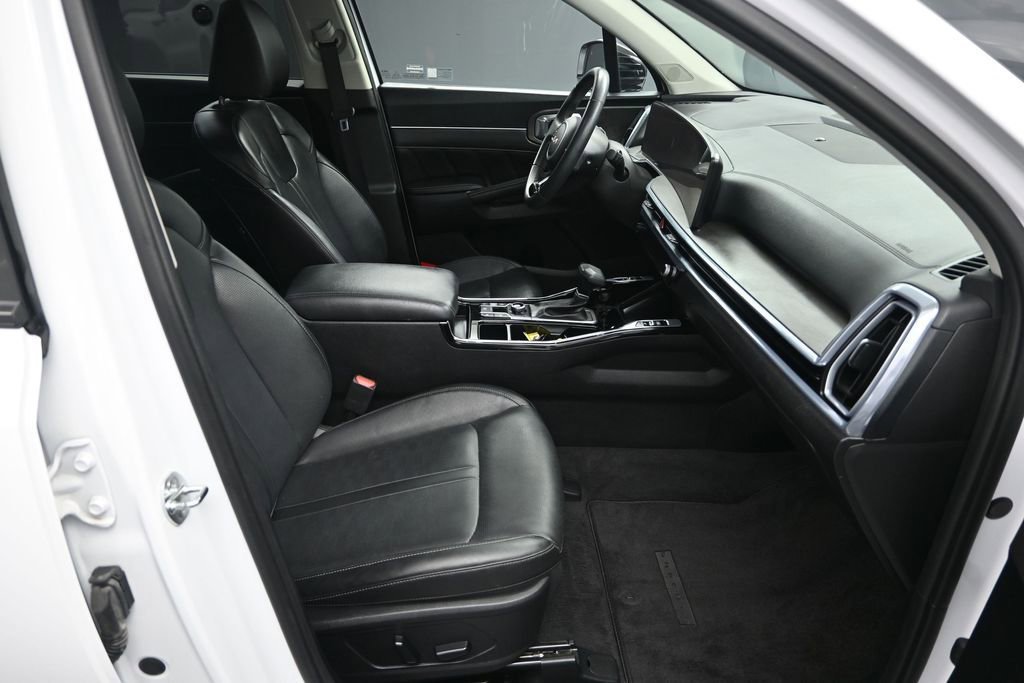 Certified 2024 Kia Sorento SX AWD/4WD image 41