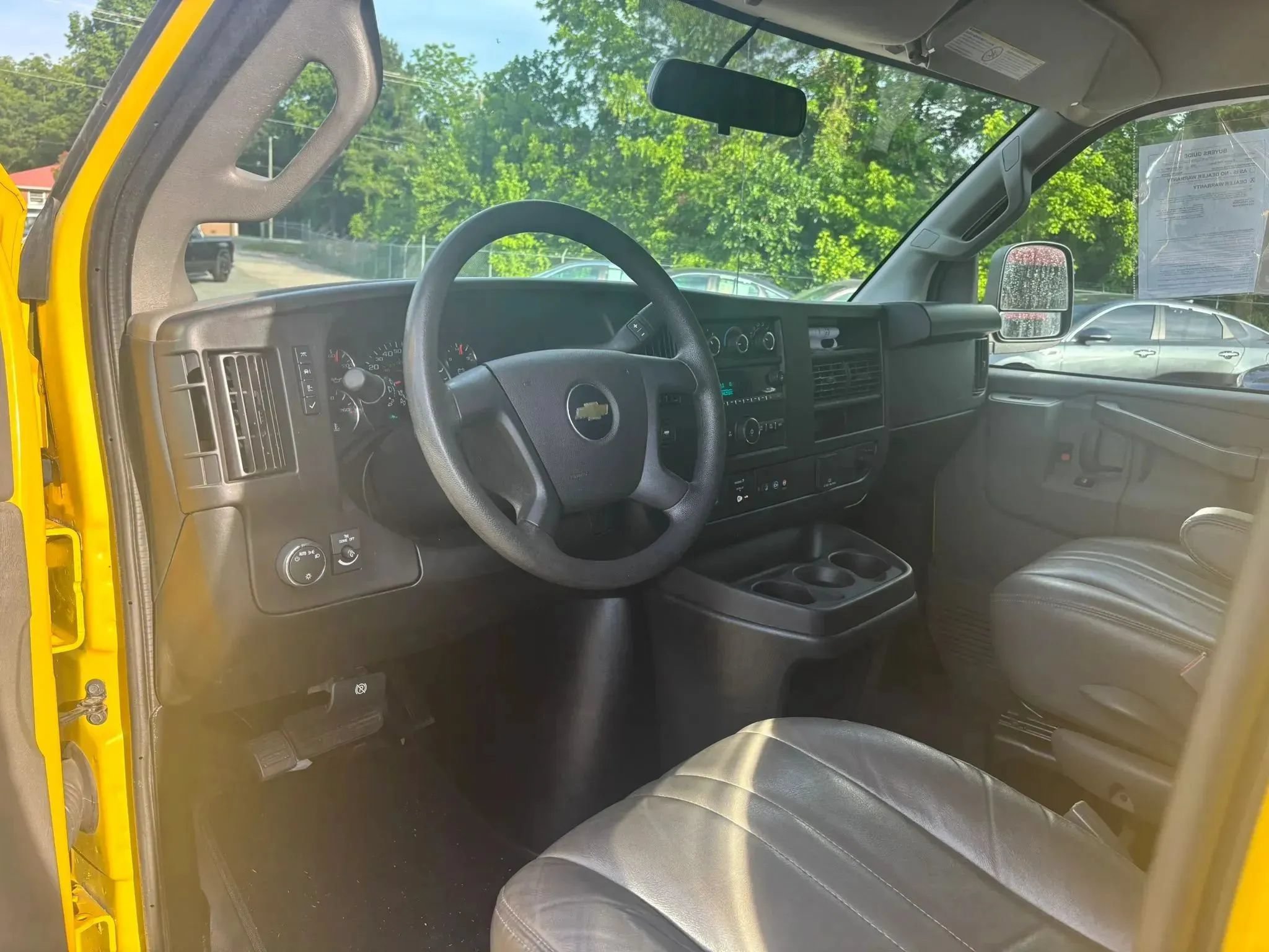 Used 2023 Chevrolet Express 2500 RWD image 12
