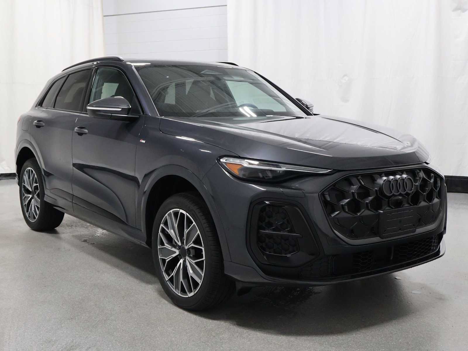 New 2026 Audi Q5 Premium AWD/4WD image 13