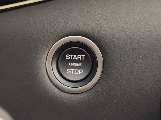 Used 2026 Land Rover Range Rover Evoque S image 20