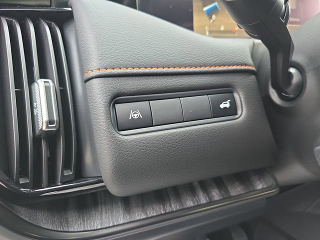 New 2026 Nissan Armada PRO-4X image 36