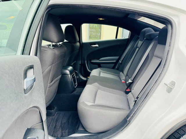 Used 2022 Dodge Charger SXT image 9