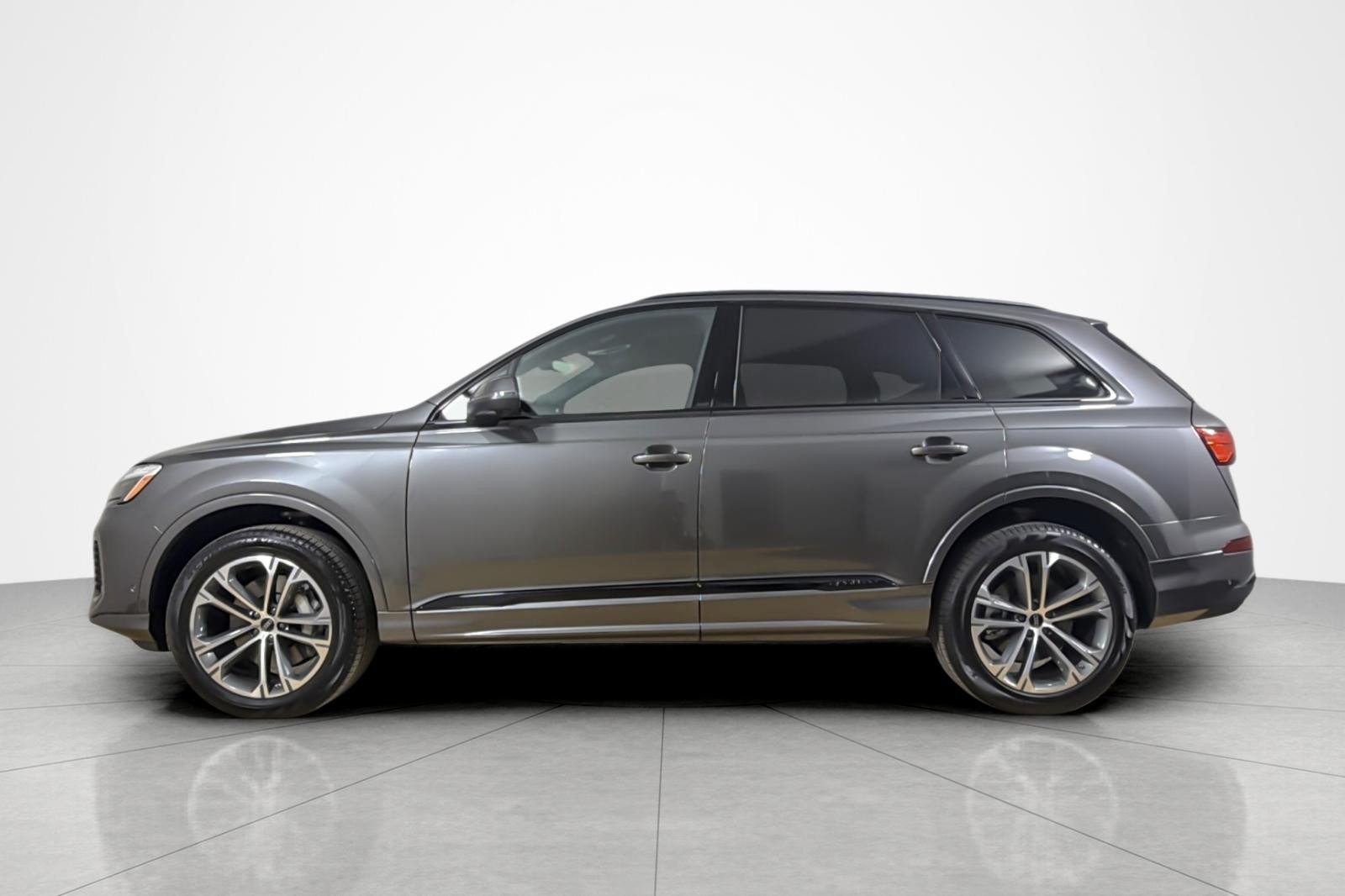 New 2026 Audi Q7 2.0T Premium AWD/4WD image 3