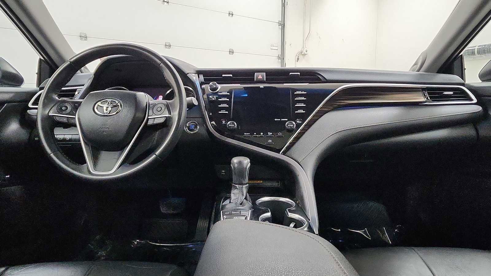 Certified 2018 Toyota Camry XLE w/ Driver Assist Package FWD image 27