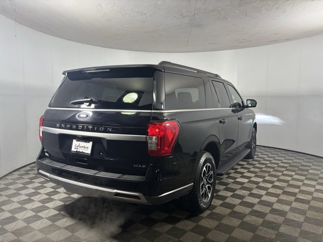 Used 2024 Ford Expedition Max XLT image 4