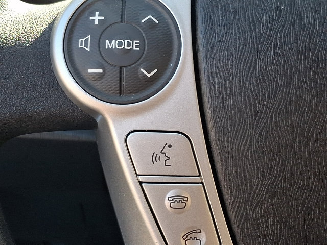 Used 2015 Toyota Prius Three FWD image 20