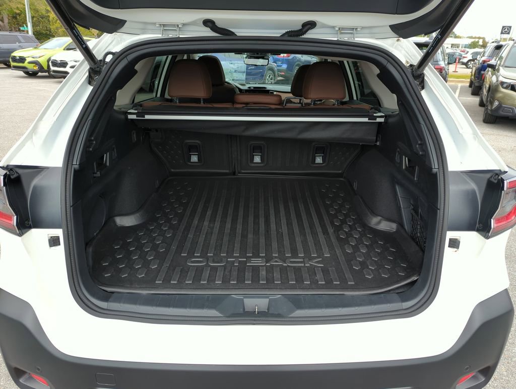 Certified 2023 Subaru Outback Touring XT image 32