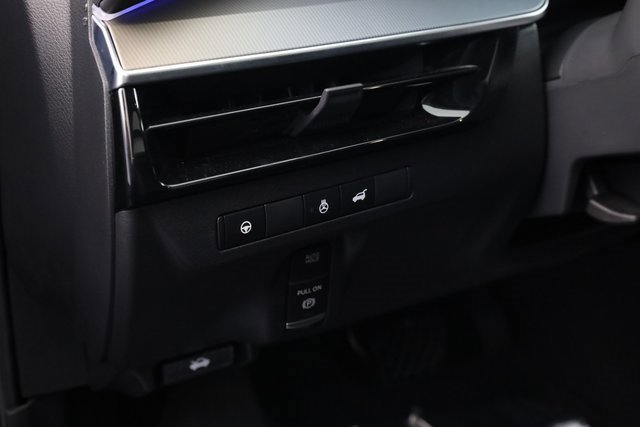 Certified 2025 Nissan Murano SL w/ Cargo Package image 13