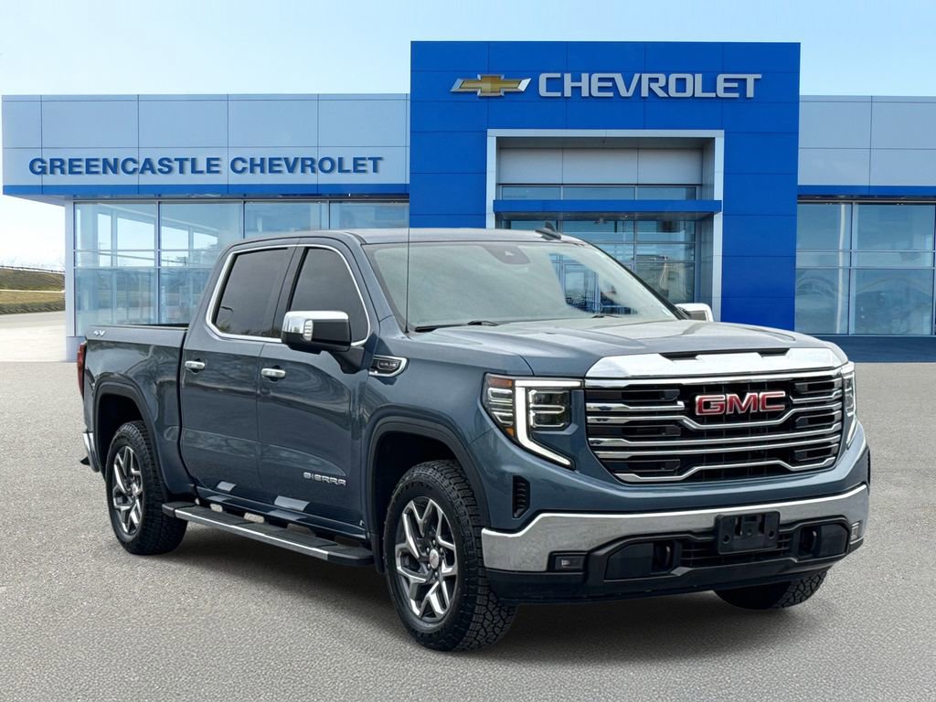 Used 2024 GMC Sierra 1500 SLT w/ SLT Premium Package AWD/4WD image 1
