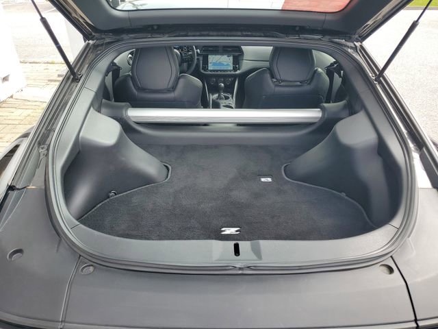 Certified 2024 Nissan Z Performance w/ Floor Mat Package image 10
