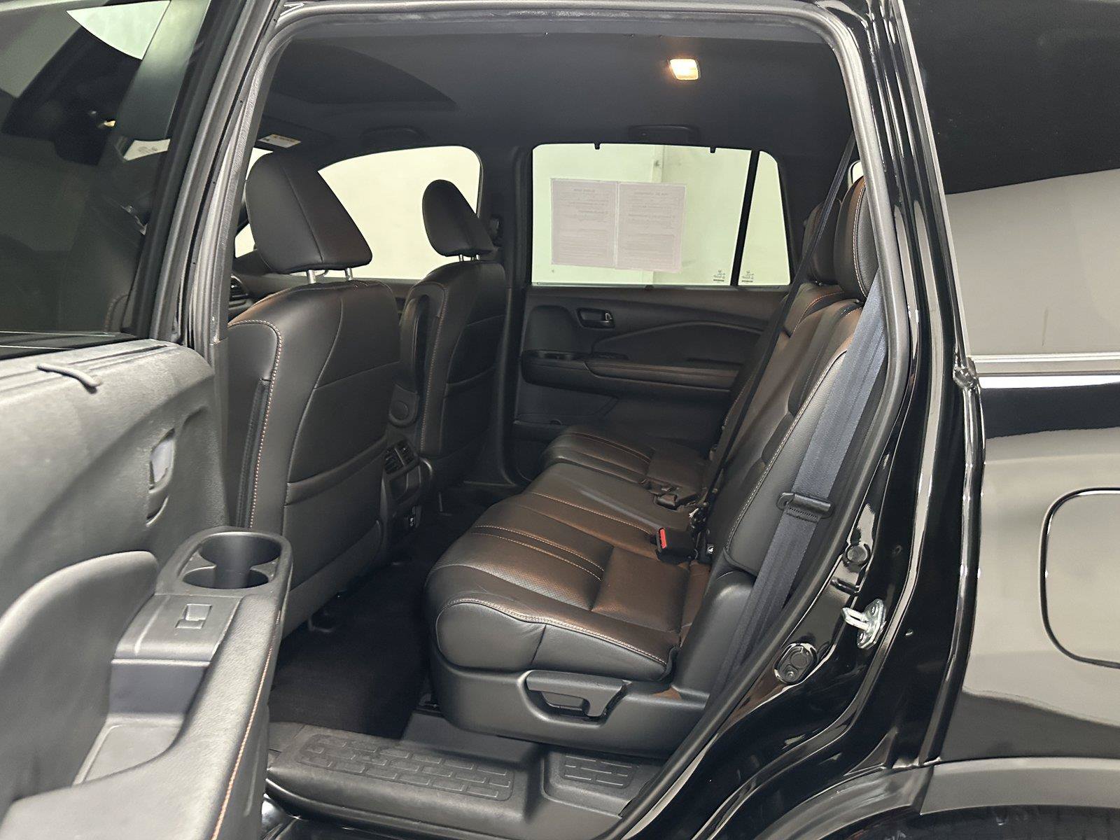 Certified 2023 Honda Passport TrailSport image 32