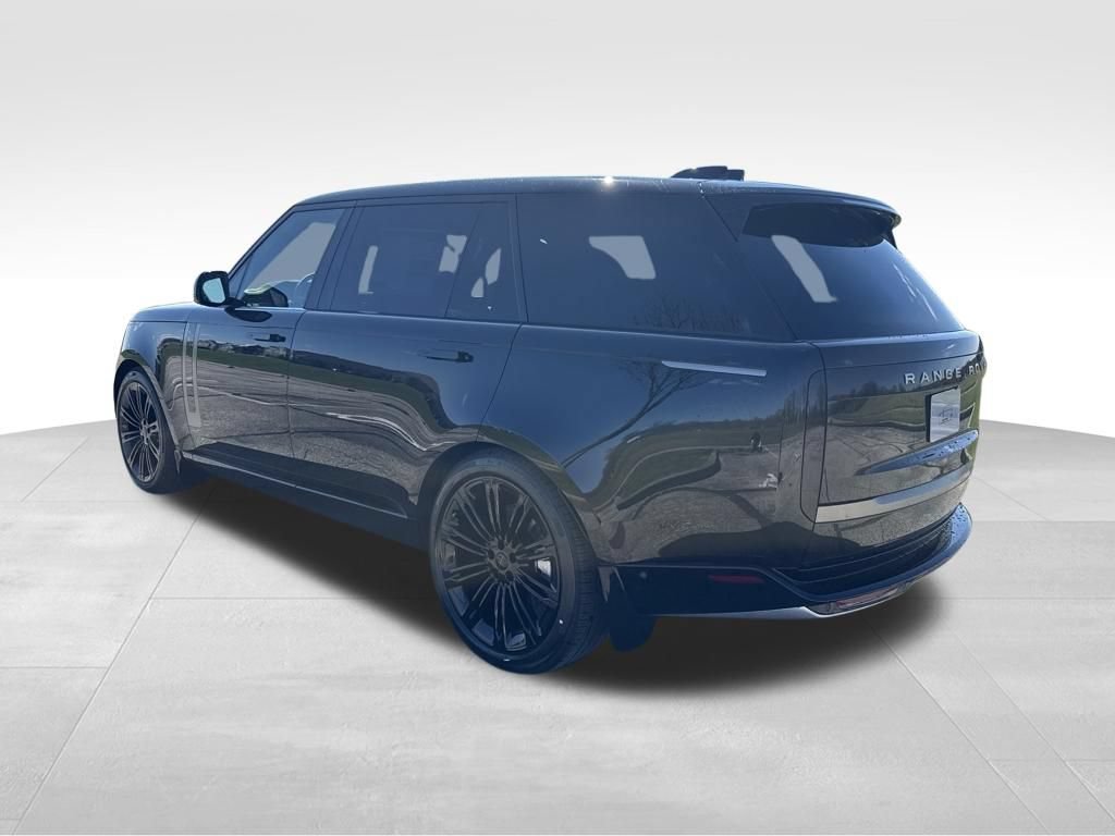 New 2026 Land Rover Range Rover Long Wheelbase SE AWD/4WD image 3