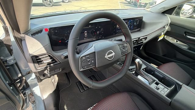 New 2026 Nissan Sentra SR w/ Floor Mat Package FWD image 31