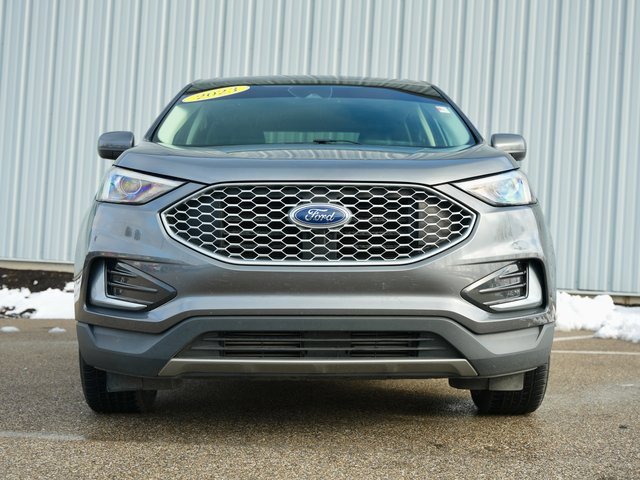 Used 2023 Ford Edge SEL image 3