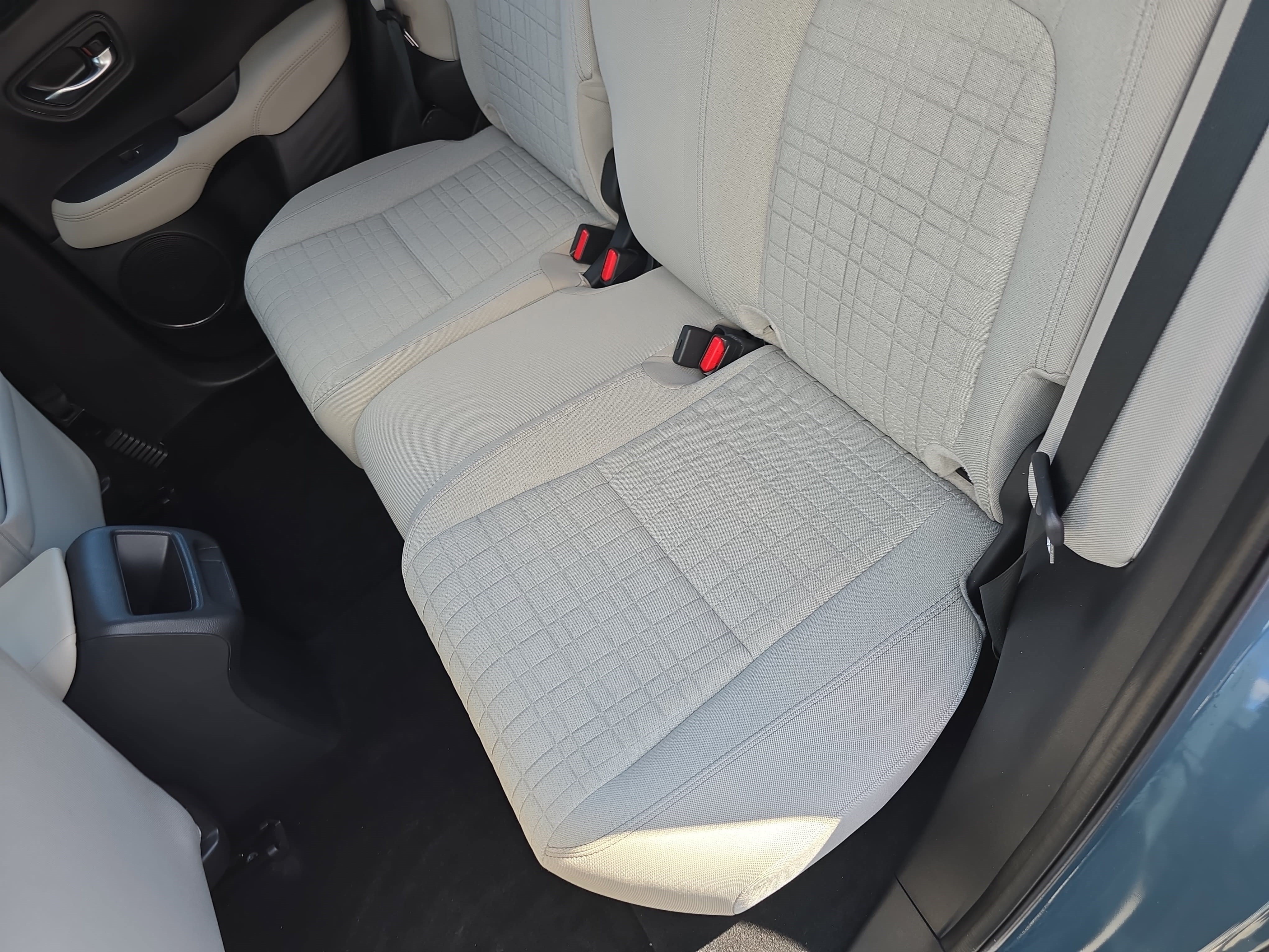 Certified 2025 Honda HR-V LX image 13