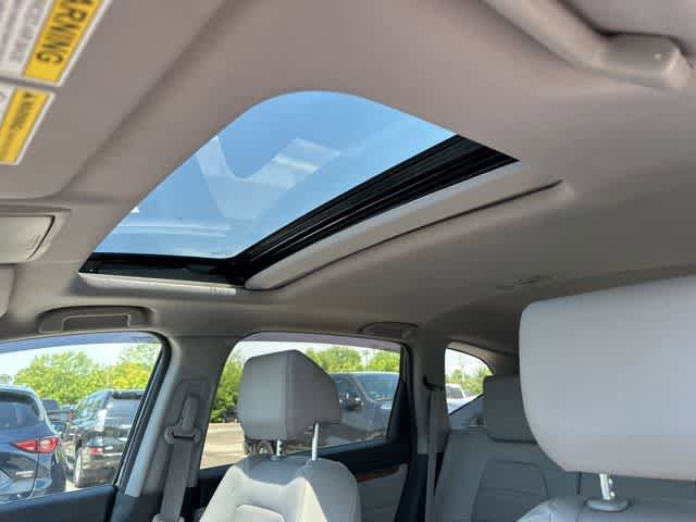 Used 2019 Honda CR-V Touring image 6