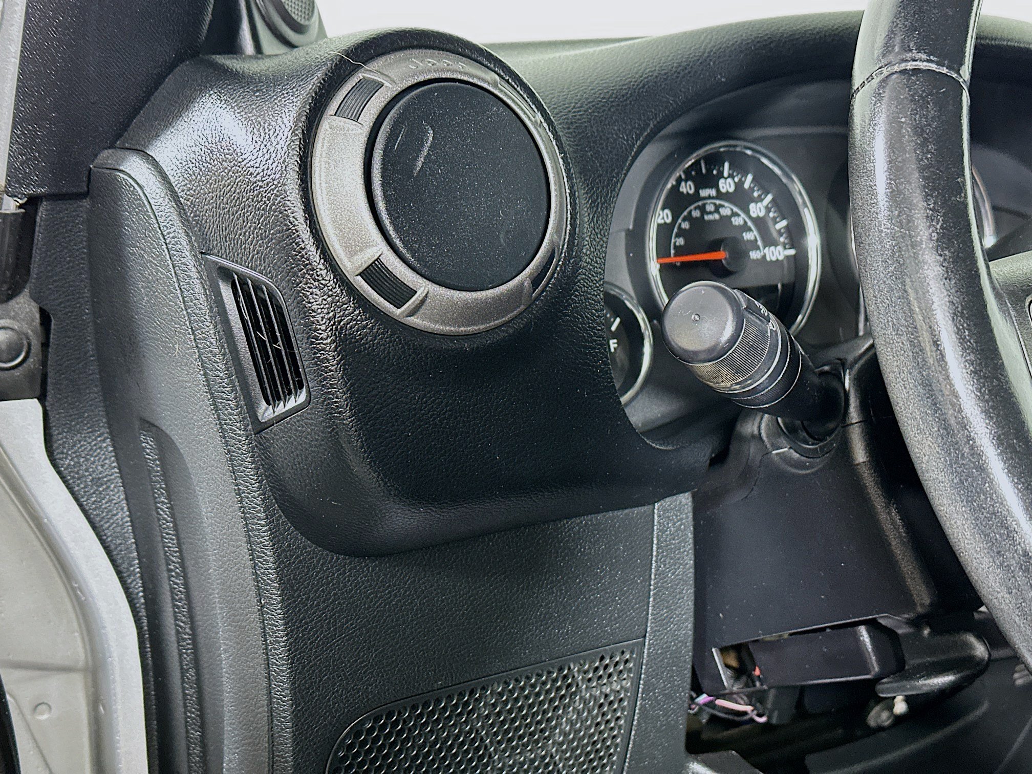 Used 2011 Jeep Wrangler Sport AWD/4WD image 10