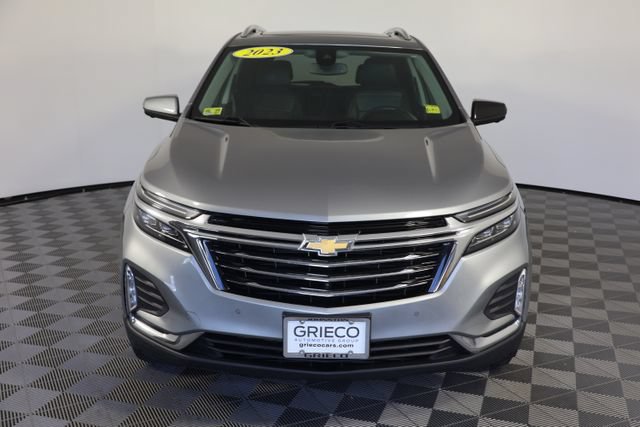 Used 2023 Chevrolet Equinox Premier AWD/4WD image 3