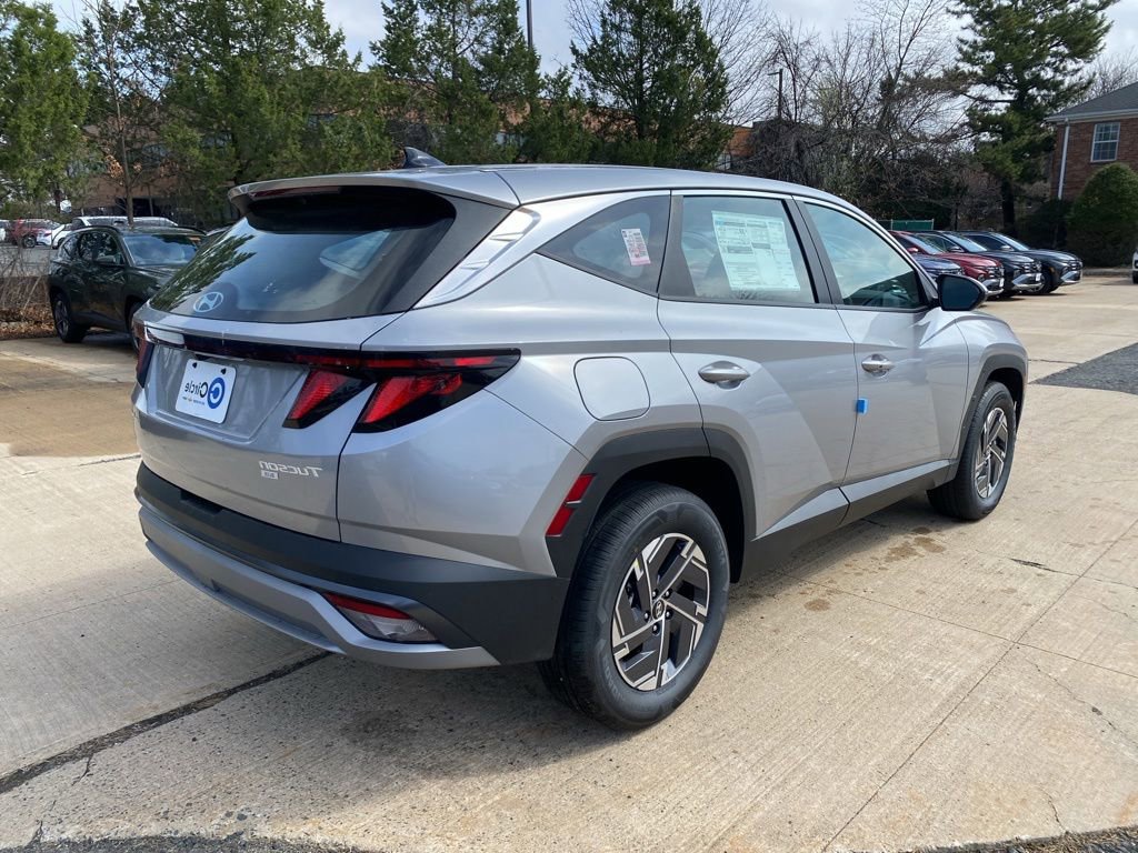 New 2026 Hyundai Tucson Blue SE AWD/4WD image 4