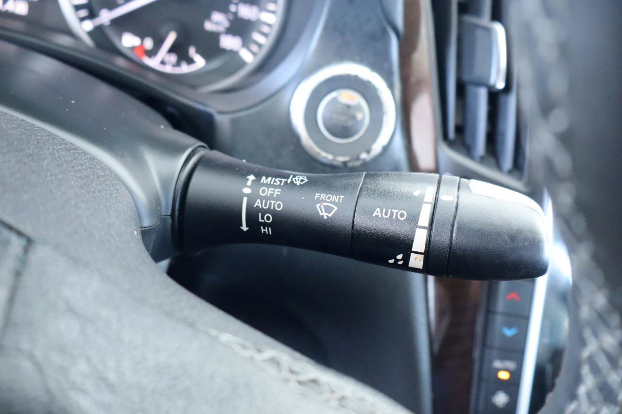 Used 2018 INFINITI Q50 Luxe RWD image 23