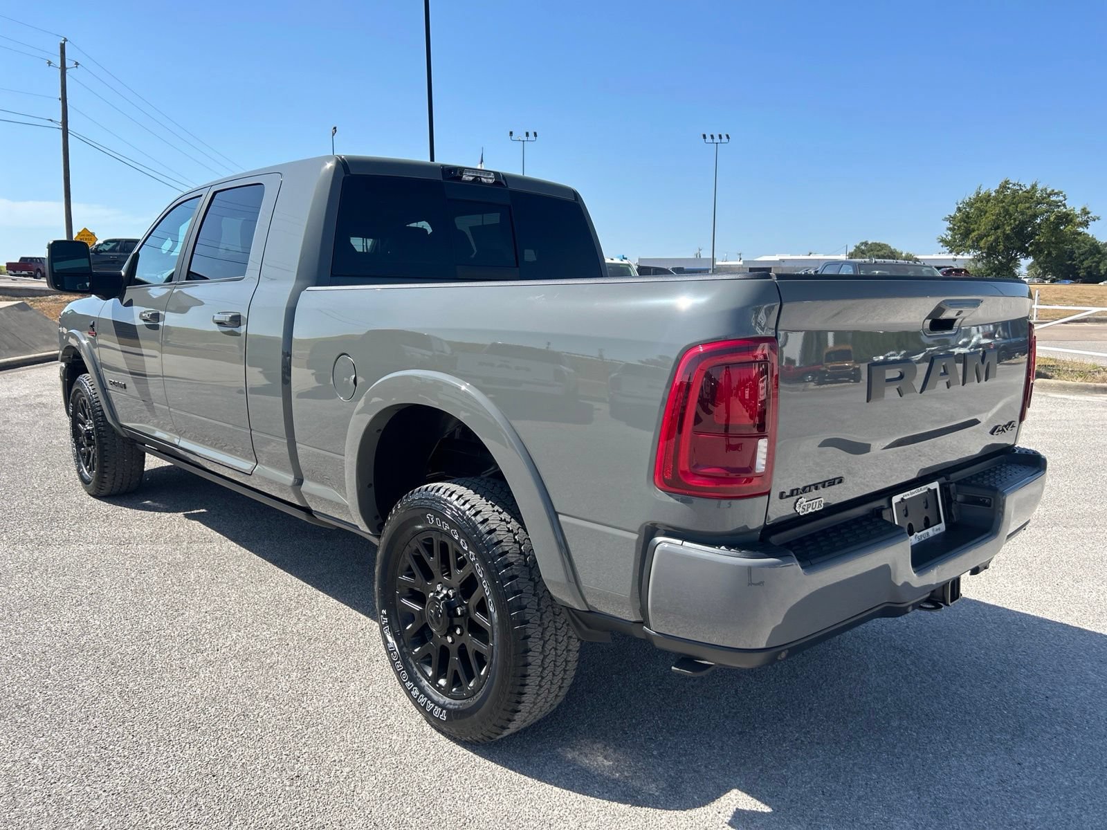 New 2027 RAM 2500 Limited AWD/4WD video 3